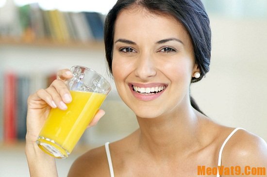 Mẹo uống nước cam đúng cách mà bạn nên biết